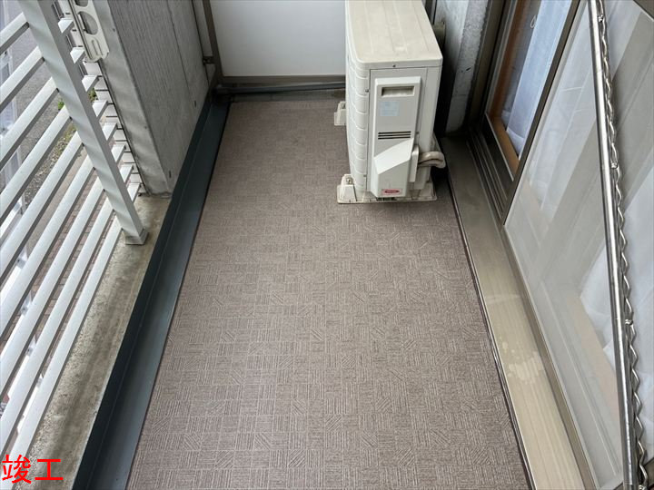 相模原市緑区橋本でベランダの長尺シートが浮いてきたら交換のサイン|施工事例で解説